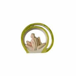 Coppia Abbracciata Stilizzata con Cerchi Decorativi Verdi mis. 4x5cm